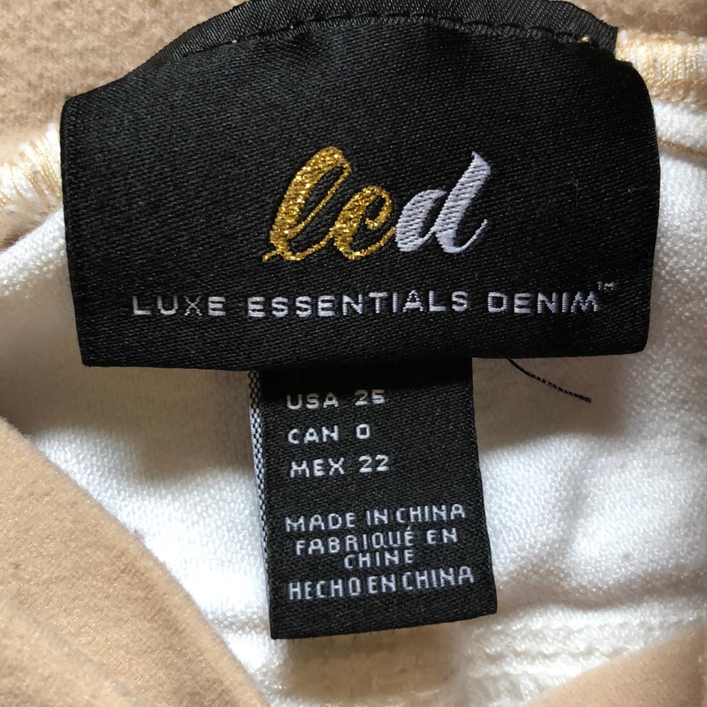 Luxe essential denim maternity white jeans